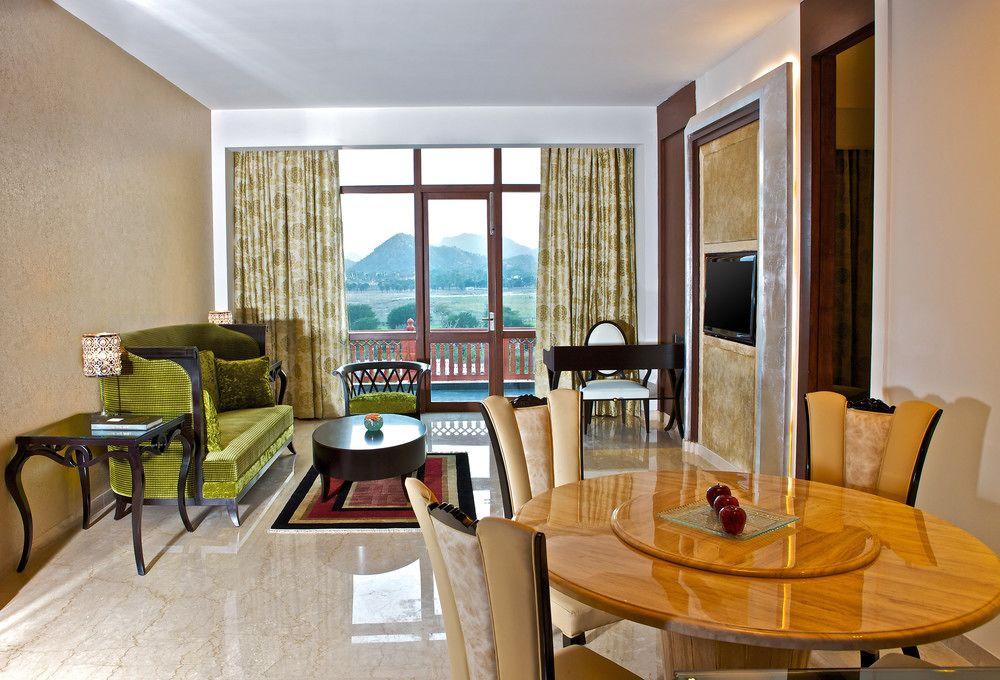 Le Meridien Jaipur Resort & Spa Экстерьер фото
