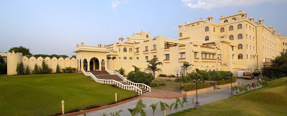 Le Meridien Jaipur Resort & Spa Экстерьер фото