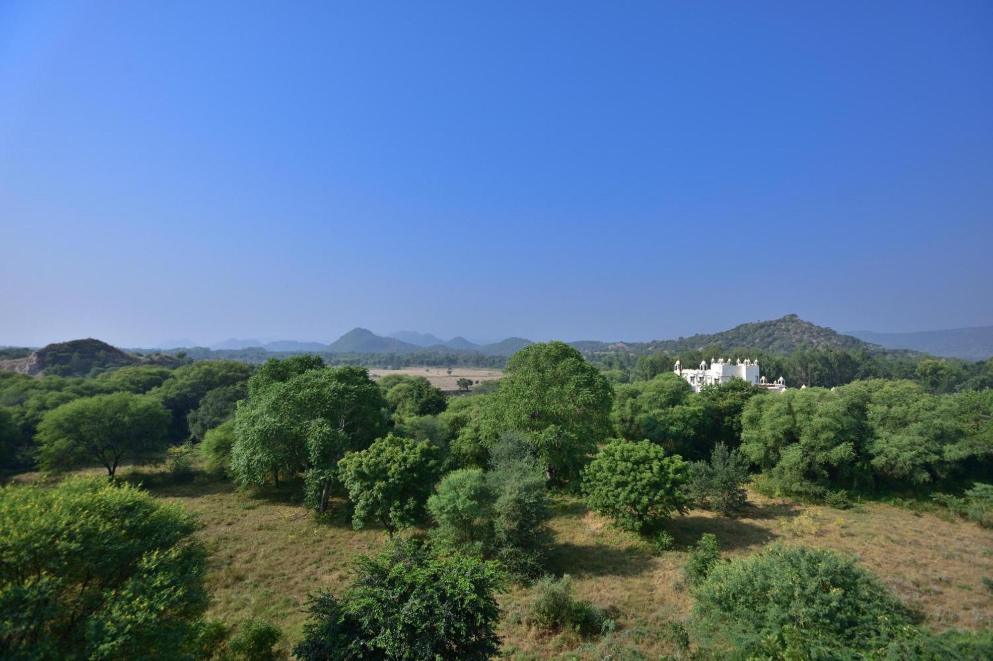 Le Meridien Jaipur Resort & Spa Экстерьер фото