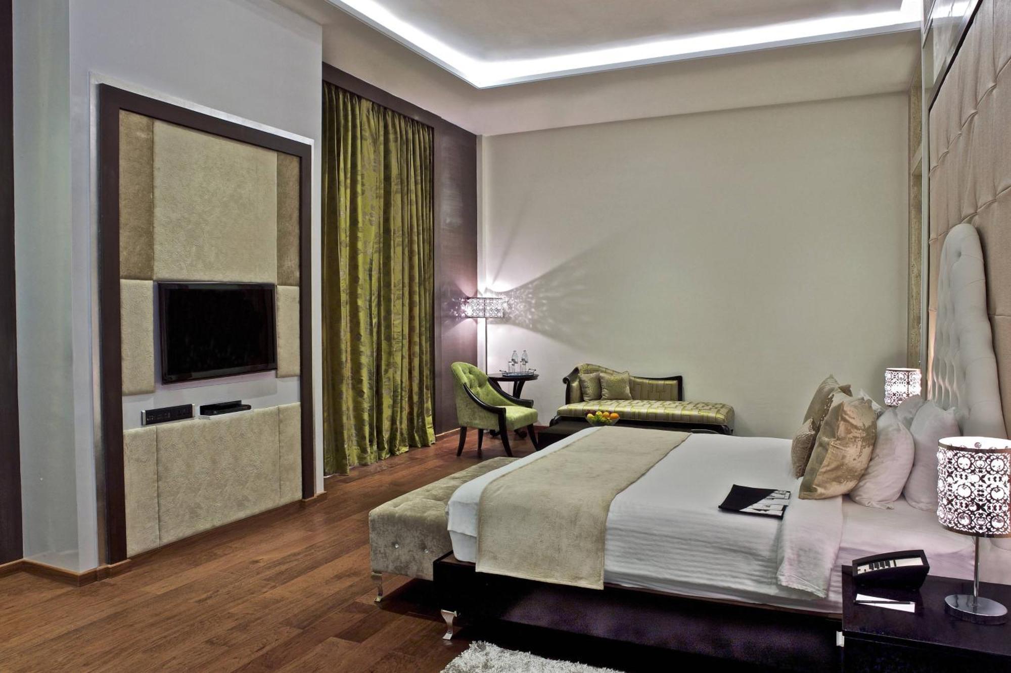 Le Meridien Jaipur Resort & Spa Экстерьер фото