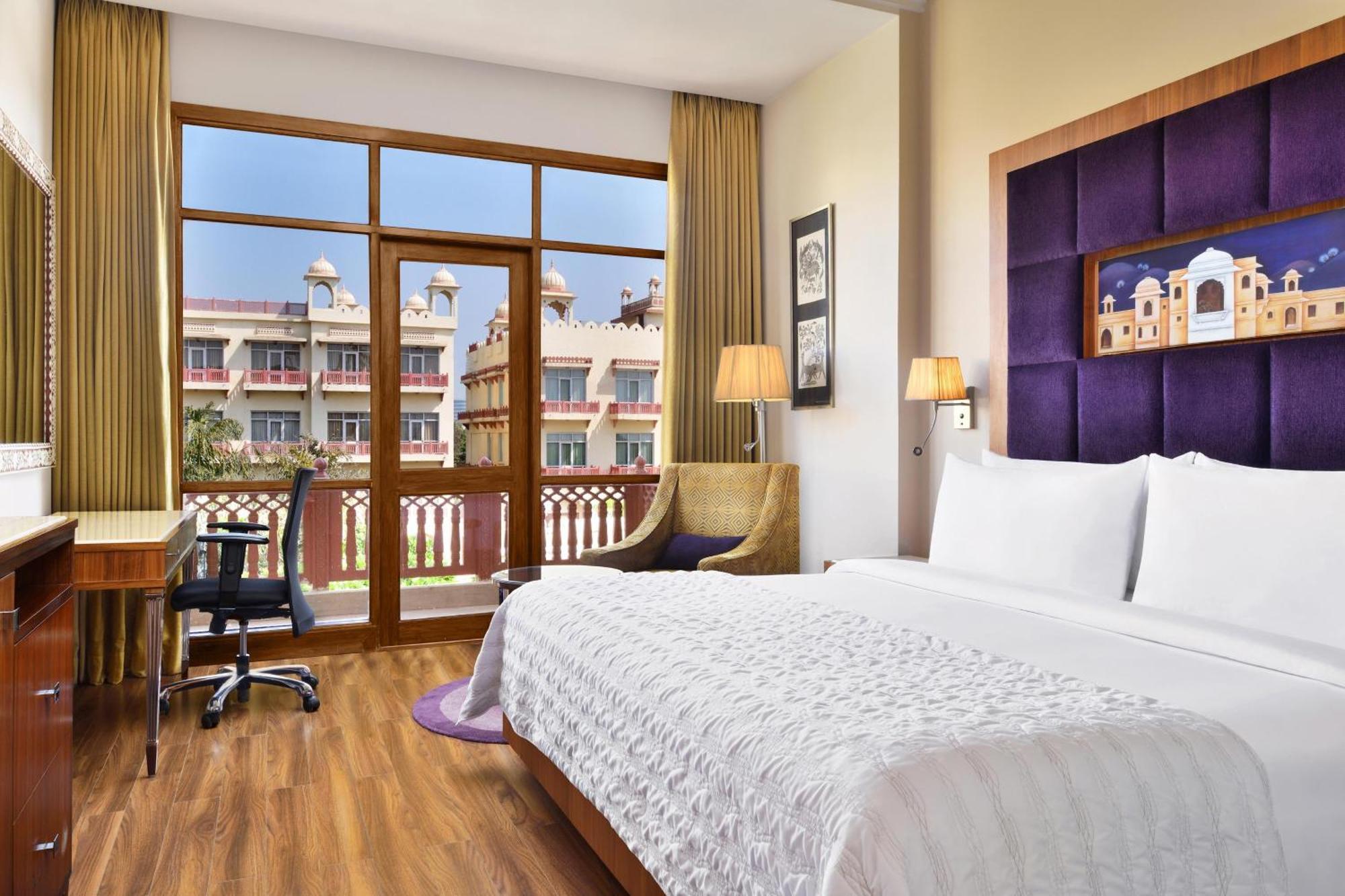 Le Meridien Jaipur Resort & Spa Экстерьер фото