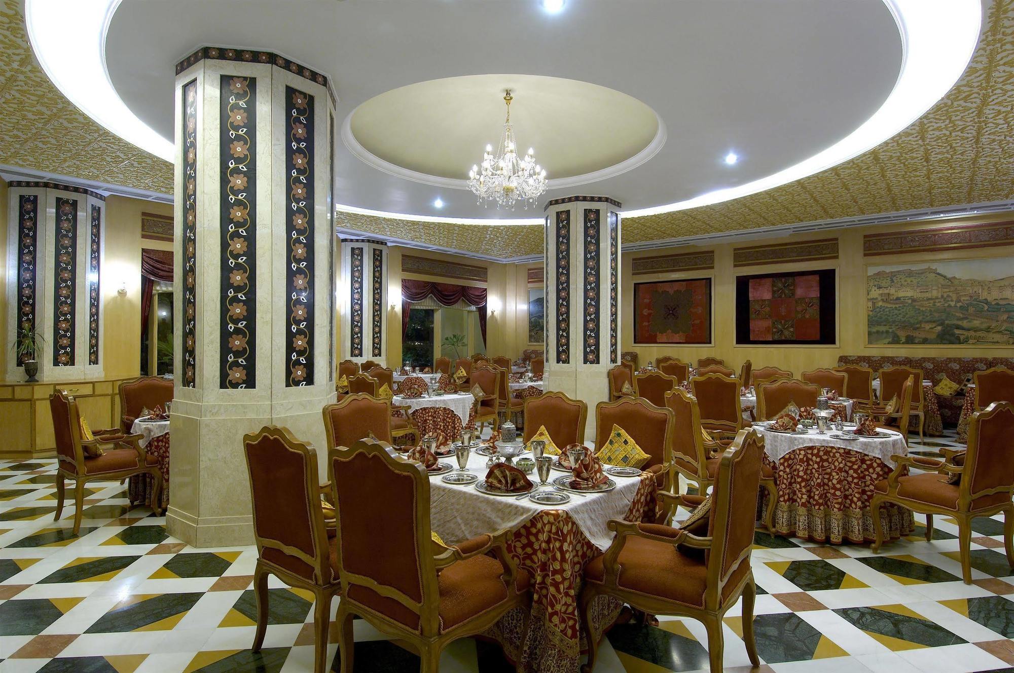 Le Meridien Jaipur Resort & Spa Экстерьер фото
